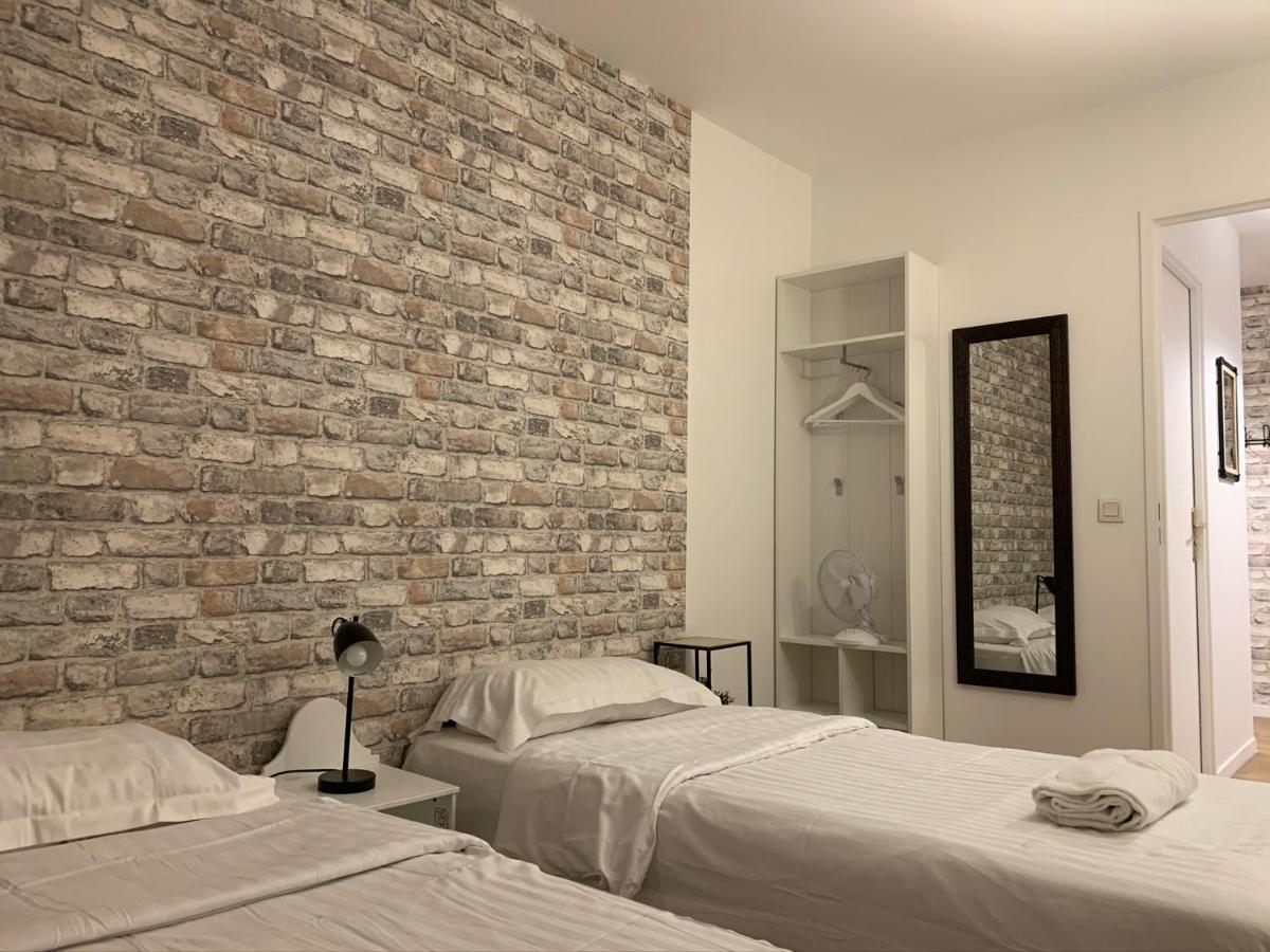 שסי Disney, Very Spacious Comfortable 3 Bedrooms Family Apartment, 8 Pers, Wifi, Netflix מראה חיצוני תמונה